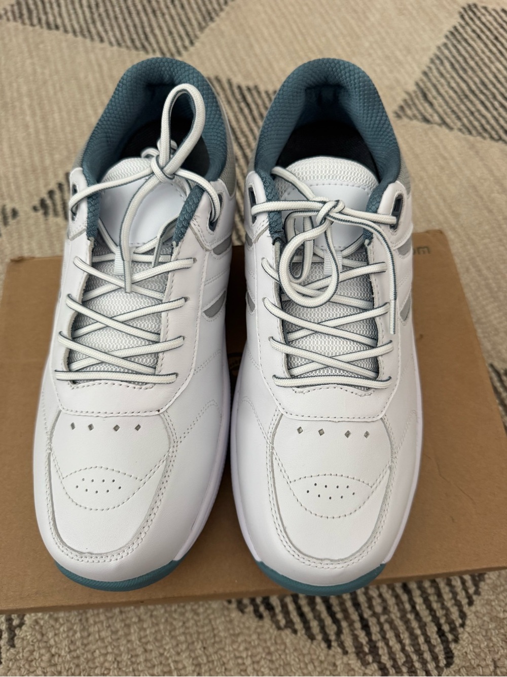 Orthofeet Men's Orthopedic White Leather Pacific Palisades Sneakers 11.5 Wide 2E